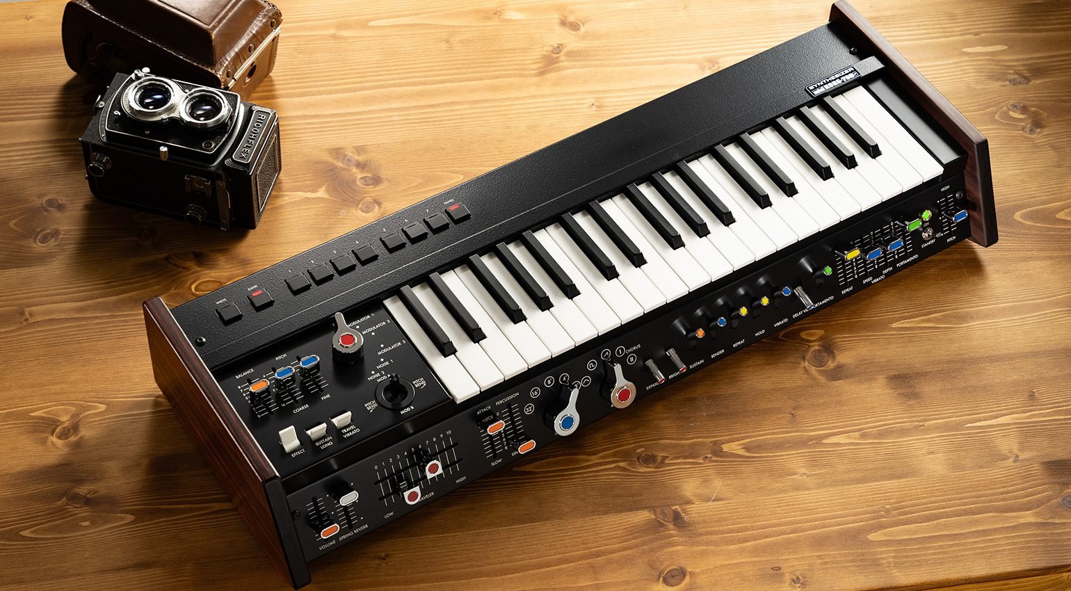 Why The Korg MiniKORG Is Perfect For Live Jams
